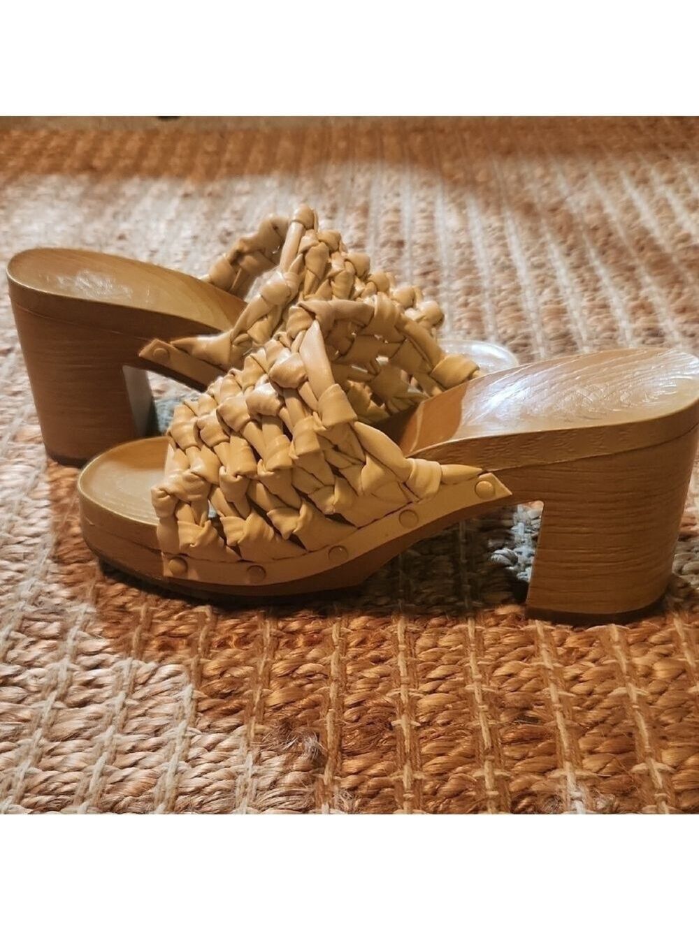 Sam & Libby Boho Tan Casual Clog Sandals Casual with Woven Straps 3in Block Heel